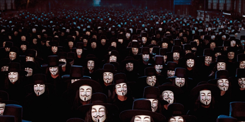V For Vendetta (V trong Báo Thù)