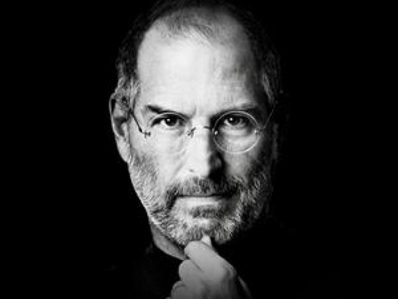 Steve Jobs - Doanh nhân và nhà sáng chế người Mỹ
