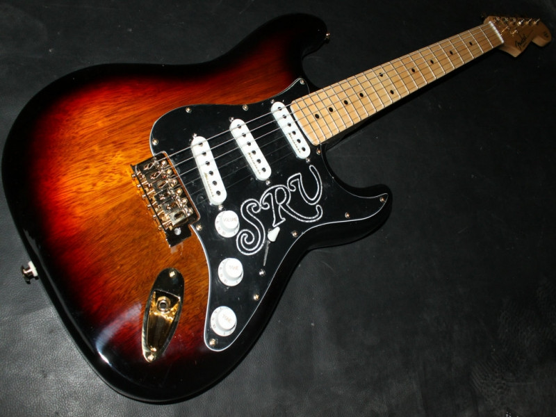 “Lenny” – Stevie Ray Vaughan’s 1965 Fender Composite Stratocaster – 623.500 USD