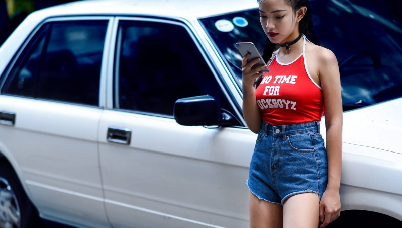 Quần jeans shorts cạp cao