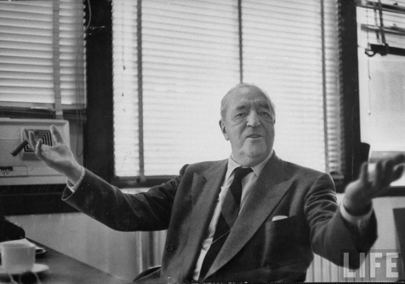 Ludwig Mies van der Rohe