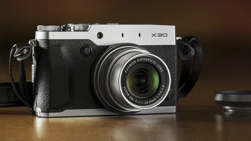 Fujifilm X30