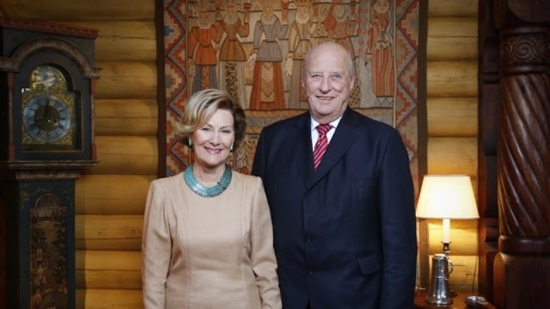 Đức vua Harald V và Hoàng hậu Sonja