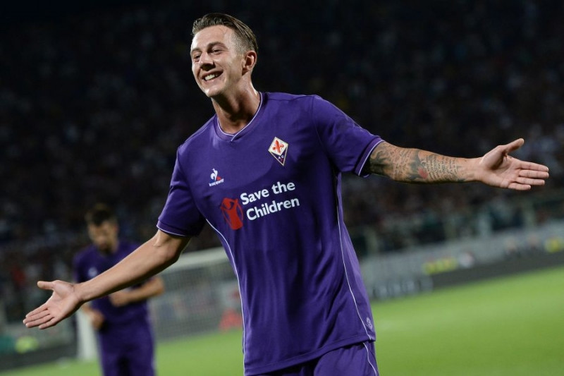 Bernardeschi đang tỏa sáng trong màu áo The Viola