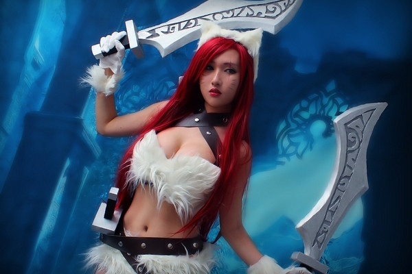 Rinnie Riot cosplay Katarina Mèo Kitty