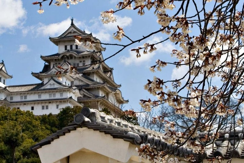 Vẻ thơ mộng của lâu đài Himeji