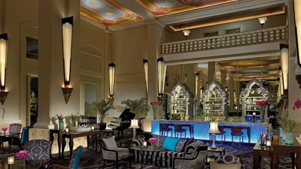 Qua đêm tại khách sạn Four Seasons