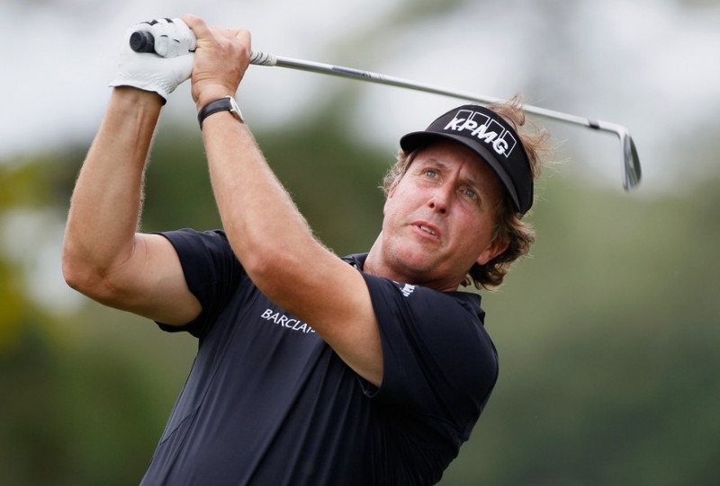 Phil Mickelson, golf: 52,9 triệu USD