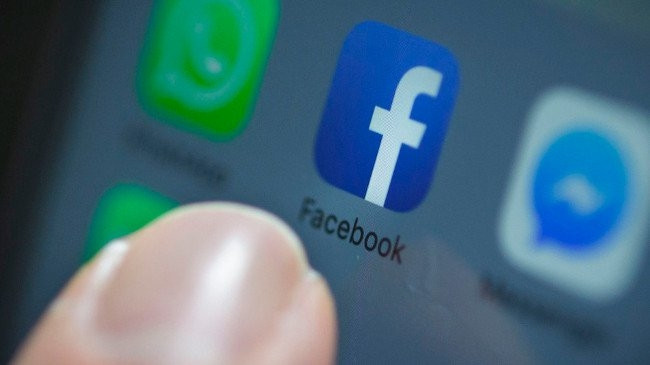 Xóa ứng dụng Facebook trên iPhone để tiết kiệm pin