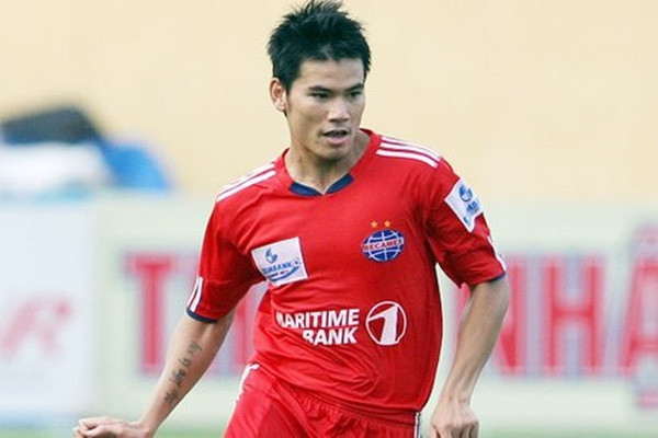 Quang Thanh đã trở thành tượng đài tại Bình Dương sau 8 năm chơi bóng cùng những đóng góp tuyệt vời cho đội bóng đất Thủ