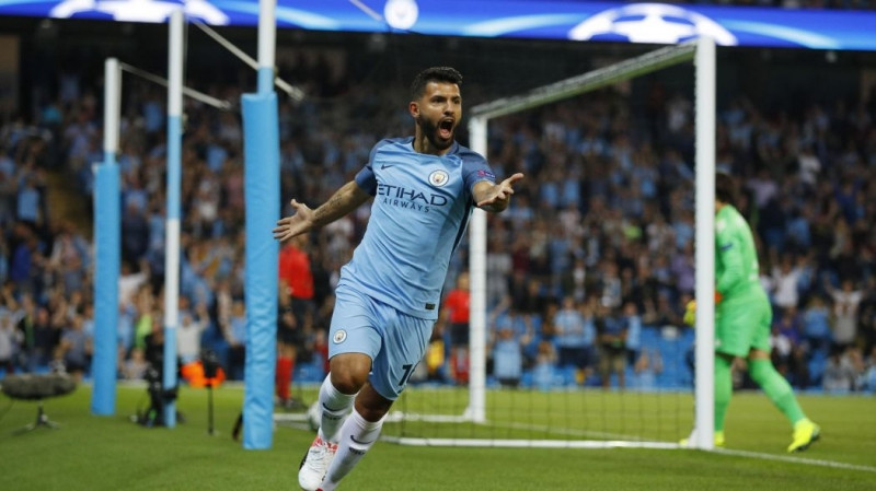 Sergio Aguero không còn là bất khả xâm phạm