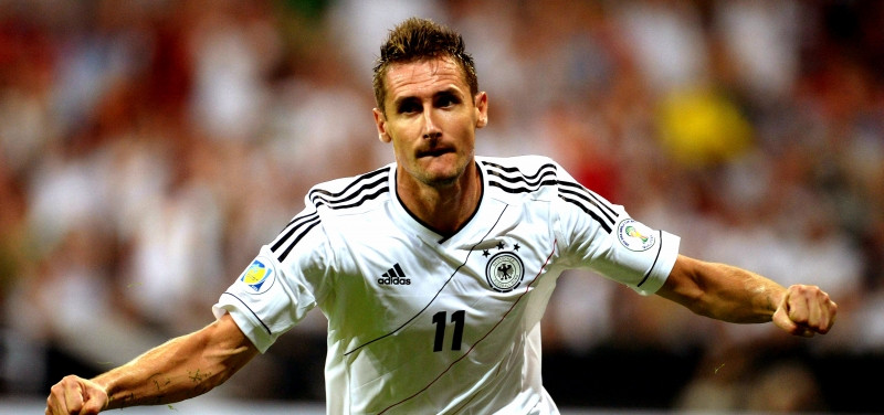 Miroslav Klose cầu thủ ghi nhiều bàn thắng nhất qua các kỳ World cup.