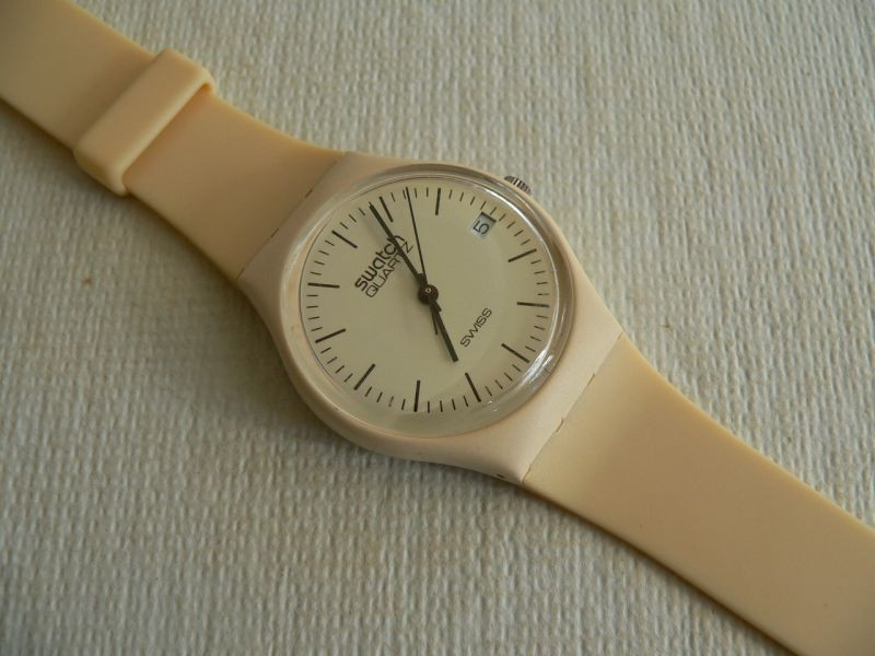 Đồng hồ Swatch ra đời vào năm 1983