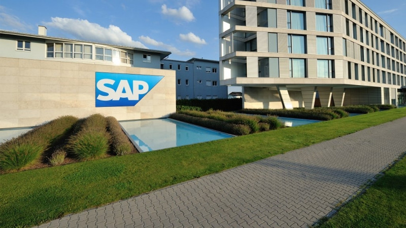 Doanh thu SAP là 23,3 tỷ đô la Mỹ (2015)