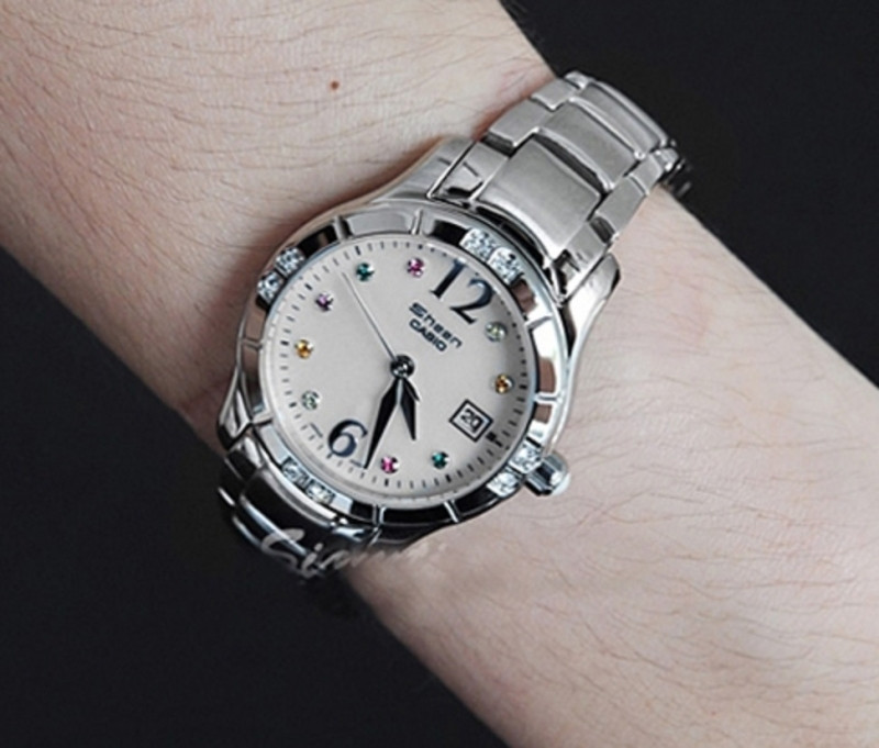 Sư Tử đeo đồng hồ Casio Sheen SHN-4019DP-4ADR.trông thật sang trọng và đẳng cấp