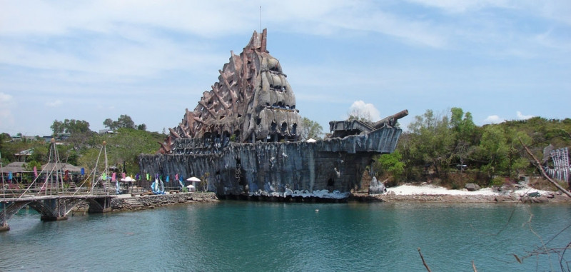Khu du lịch hồ cá Trí Nguyên - địa điểm đi chơi lễ 30/4 tại Nha Trang lý tưởng nhất