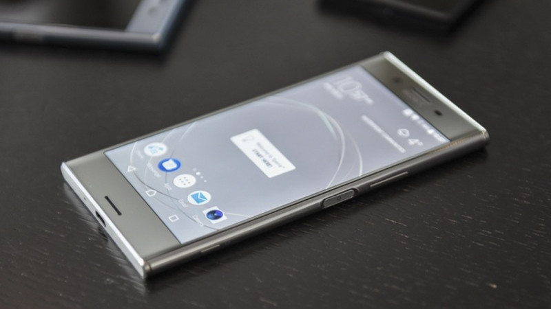 Sony Xperia XZ có thiết kế hiện đại, vuông vức