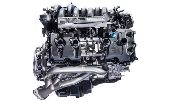 Động cơ tăng áp 2.0L 4 xi-lanh trong xe Volvo V60 Polestar