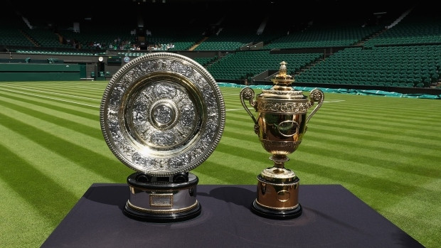 Chiếc cúp của giải Wimbledon