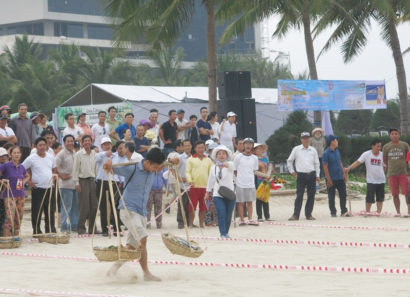 Trò chơi trên biển - Festival biển Nha Trang 2017