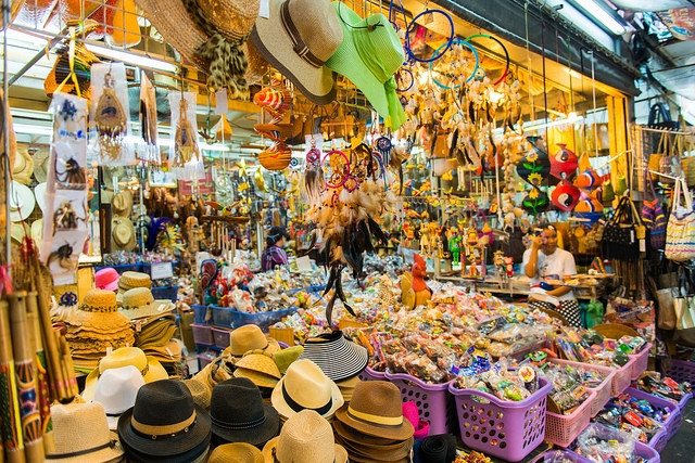 Khám phá chợ Chatuchak Market ở Bangkok Thái lan.