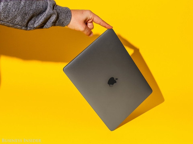 Apple MacBook Pro: cải tiến nhưng không còn là chiếc máy mơ ước