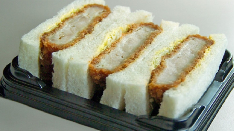 Bánh mì Tonkatsu