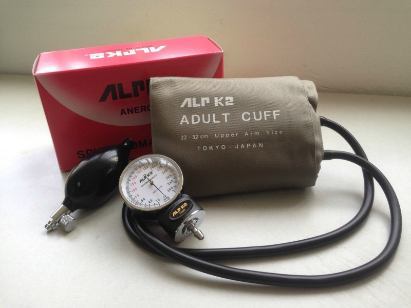 Bộ đo huyết áp cơ ALPK2 - Nhật Bản - Loại máy đo huyết áp tốt bạn nên mua nhất