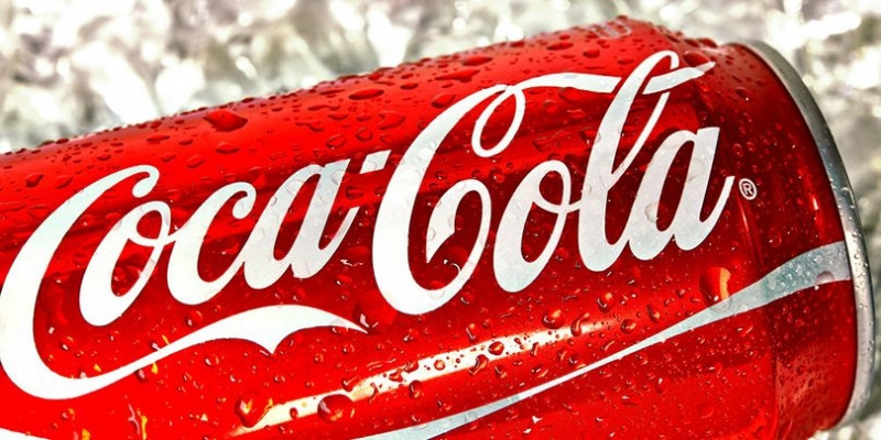 Coca Cola - thương hiệu nổi tiếng nhất sử dụng màu đỏ