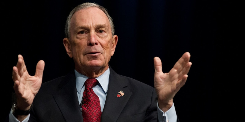 Tỉ phú Michael Bloomberg