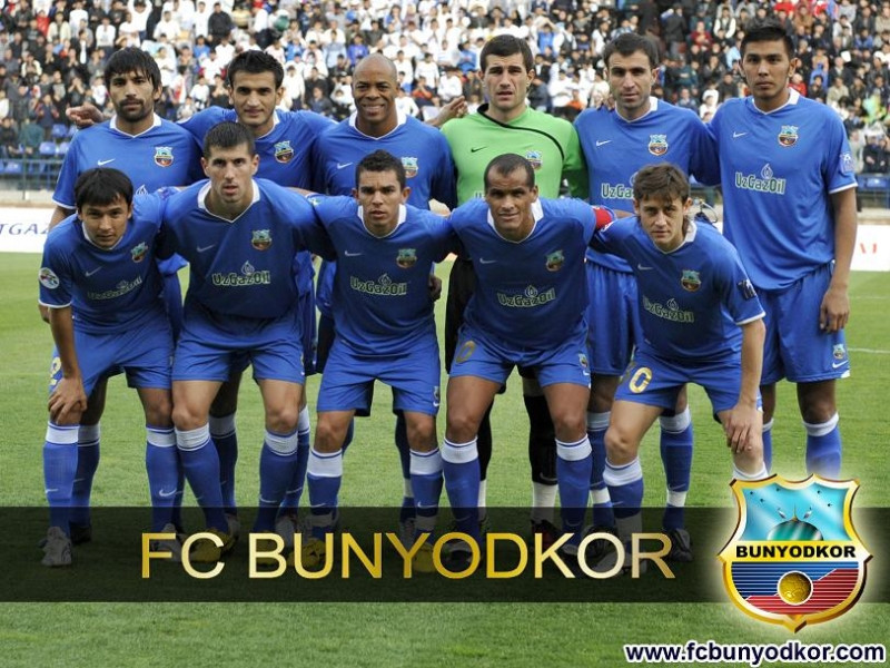 Rivaldo bất ngờ chuyển sang chơi bóng ở Uzbekistan