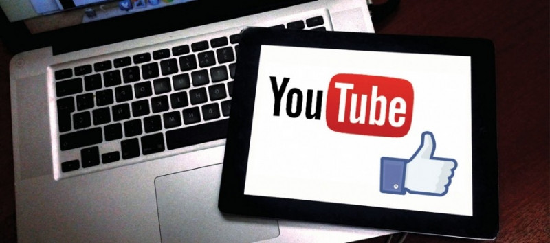 Tìm đến các kênh YouTube học tiếng Anh