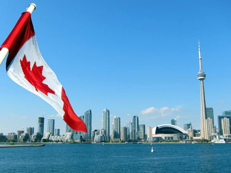 Canada là quốc gia có nhiều tỷ phú thứ chín trên thế giới