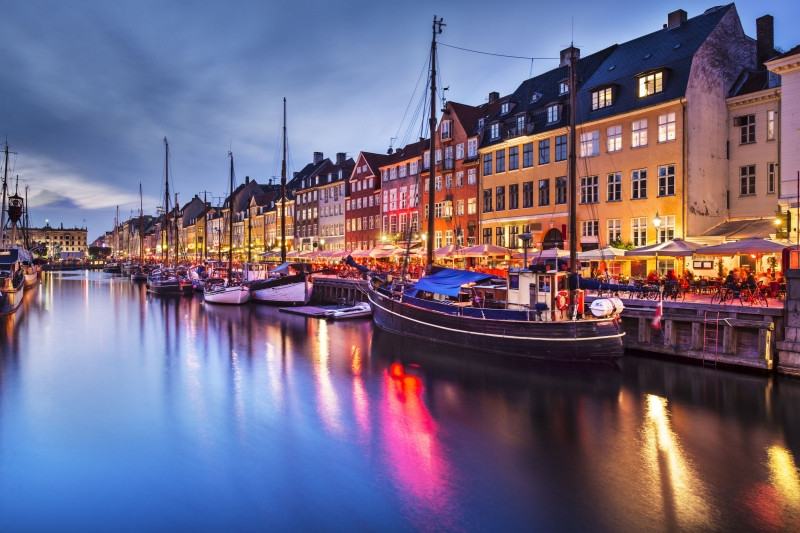 Nhờ tỉ lệ tội phạm thấp, thủ đô Copenhagen của Đan Mạch trở thành thủ đô hạnh phúc nhất thế giới.
