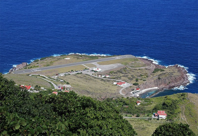 Sân bay trên đảo Saba đủ độ 