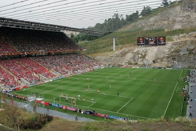 Sân cỏ nhân tạo Estádio Municipal de Braga, Bồ Đào Nha
