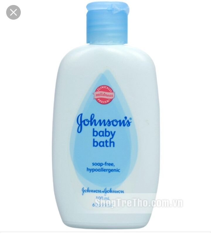 Sữa tắm Johnson's baby bath dành cho trẻ nhỏ
