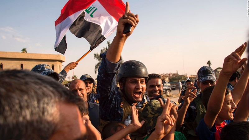Quân đội Syria ăn mừng tiêu diệt IS khỏi thành trì cuối cùng