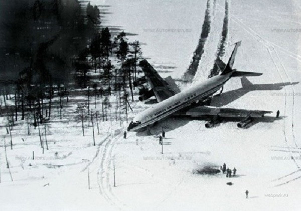 Chiếc máy bay Thụy Điển bị Xô Viết bắn rơi vào thứ 6 ngày 13 tháng 6 năm 1952
