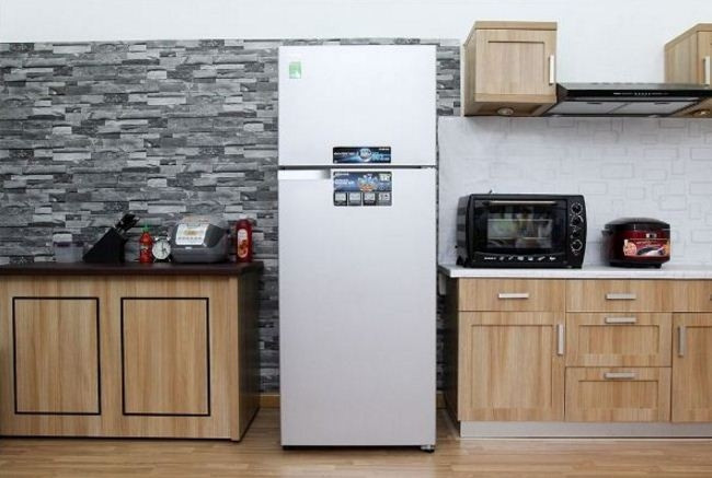 Tủ Lạnh Toshiba Inverter GR-T41VUBZLS với dung tích lớn.