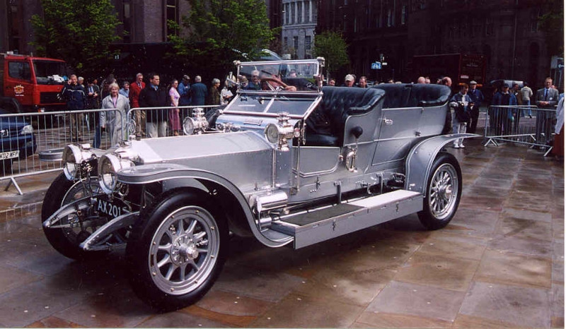 Xe Roll Royce Silver Ghost có giá 3,2 triệu USD