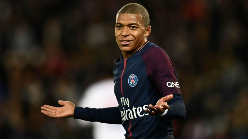 Mbappe tỏa sáng trong màu áo đội tuyển Pháp