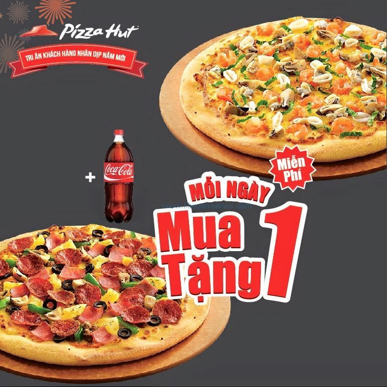 Pizza Hut khuyến mại mỗi ngày