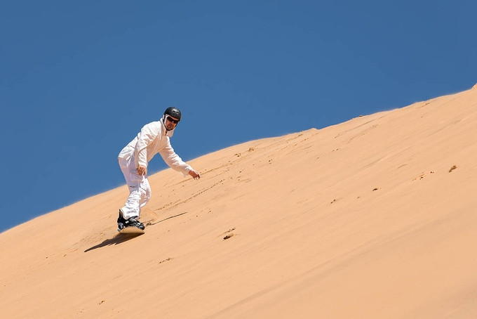 Trượt cát trên sa mạc Doha