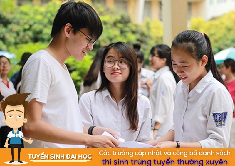 Các trường cập nhật và công bố danh sách thí sinh trúng tuyển thường xuyên - Ảnh: Tăng Nguyễn