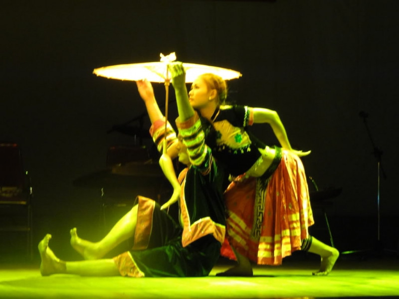 Bài biểu diễn múa tại Hội thi của sinh viên Đại học Văn hóa Nghệ thuật Quân đội