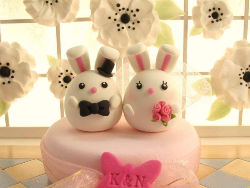 Mẫu bánh cưới trang trí bộ đôi thỏ dễ thương khiến nhiều gặp đôi yêu thích!