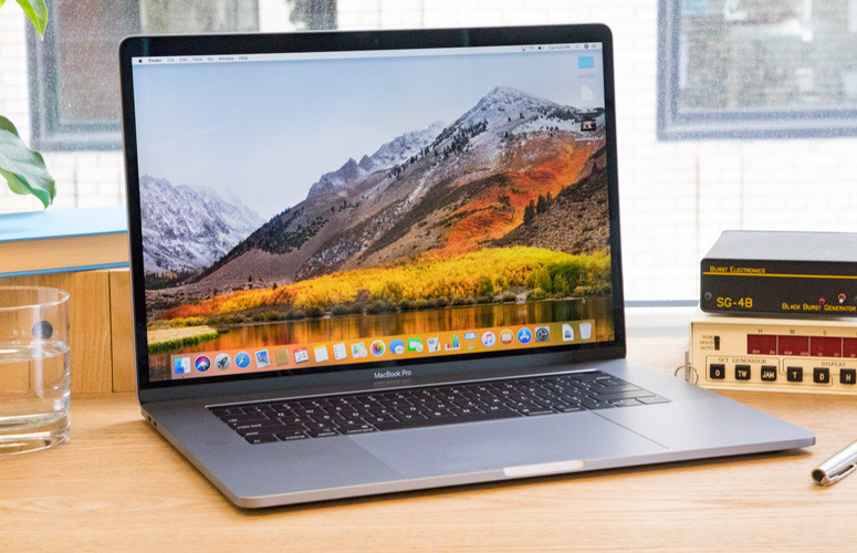 Macbook Pro 15 inch Retina 2018 Max Option – Giá 5.000 USD