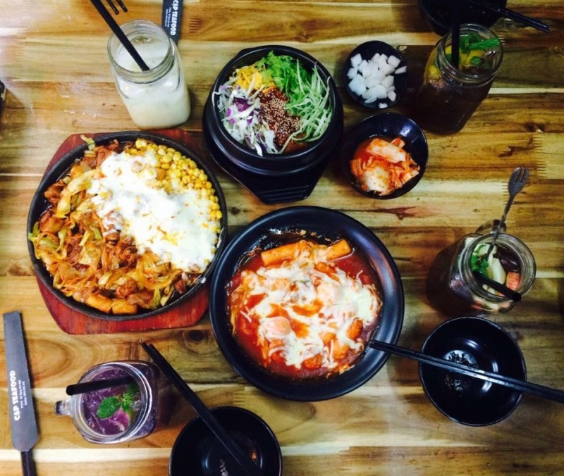Cạp - Seafood là địa chỉ tuyệt vời để thưởng thức hương vị Hàn Quốc tại khu vực quận Đống Đa