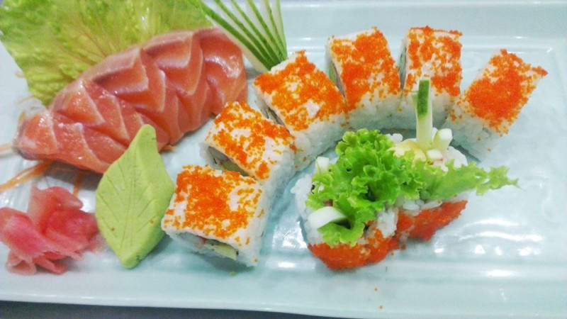 Sushi tươi ngon